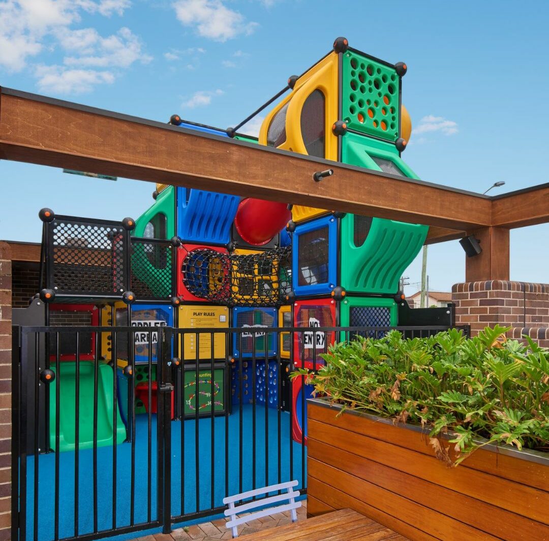 RhinoPlay Club Playground